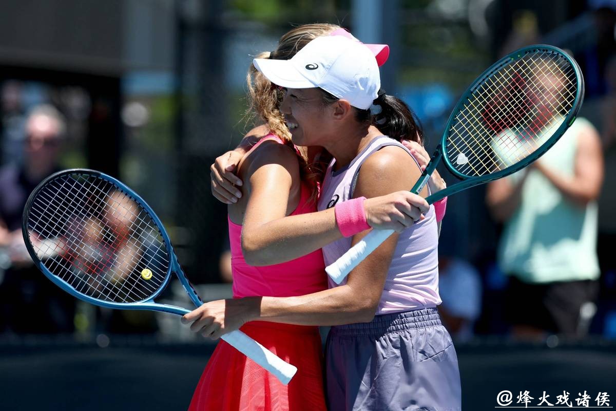 澳网传奇同框:三位80后大满贯冠军携手晋级32强 澳网传奇同框:三位80后大满贯冠军携手晋级32强