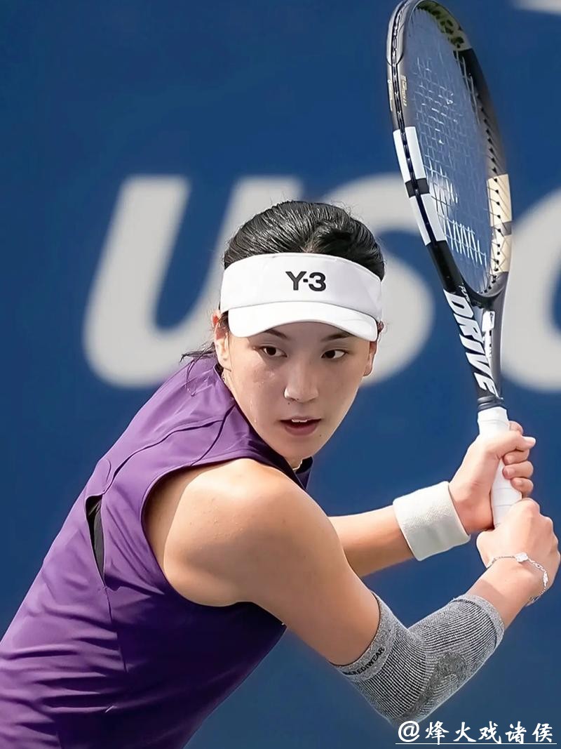 首盘抢七失利,遗憾无缘澳网八强!但如今的王欣瑜,确实有点不一样…… 首盘抢七失利,遗憾无缘澳网八强!但如今的王欣瑜,确实有点不一样……