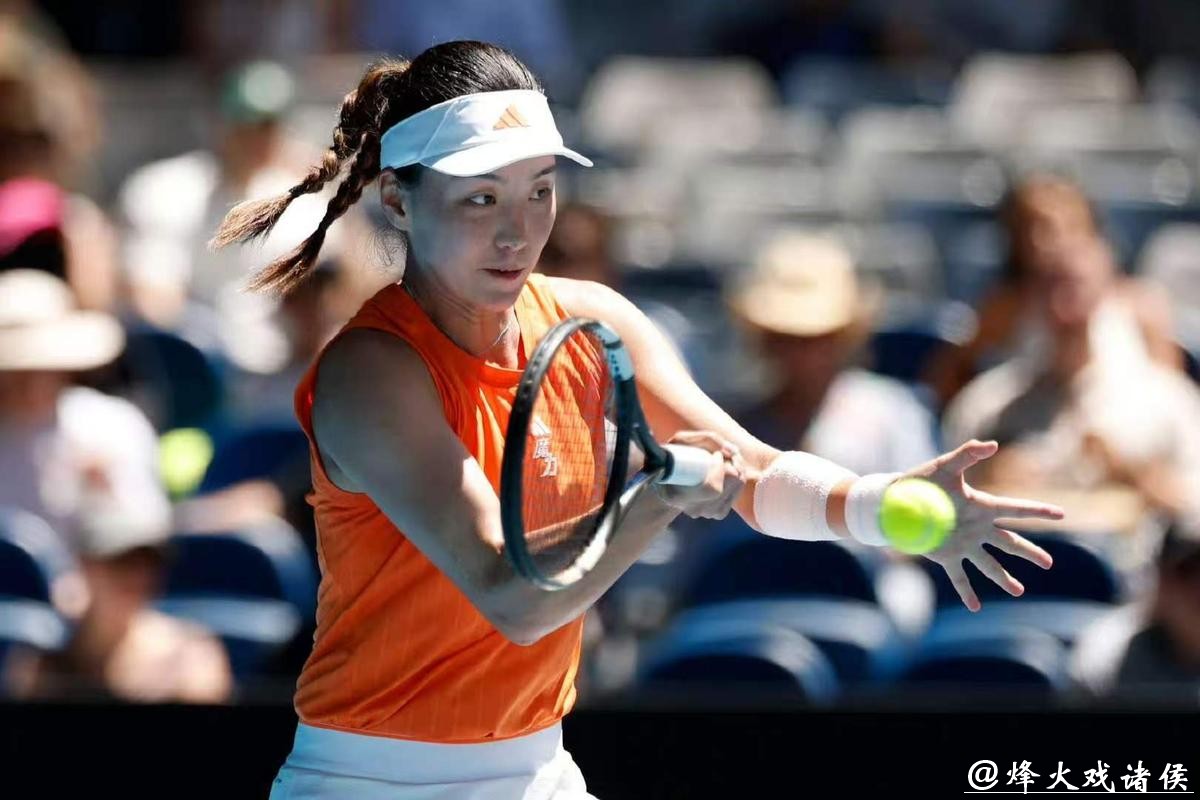 首盘抢七失利,遗憾无缘澳网八强!但如今的王欣瑜,确实有点不一样…… 首盘抢七失利,遗憾无缘澳网八强!但如今的王欣瑜,确实有点不一样……